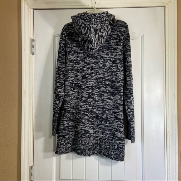 Devine Heart Dressy Button-Down Sweater With Hoodie Sz Large - Picture 2 of 6